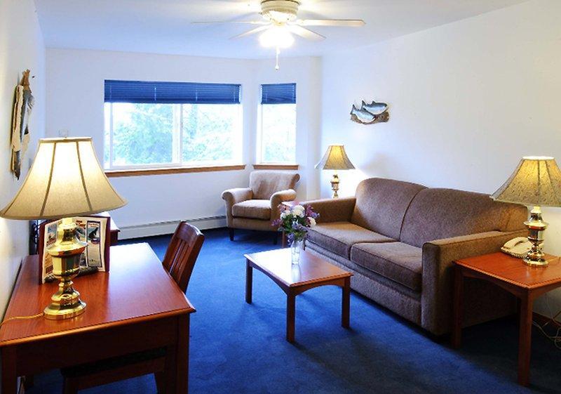 Frontier Suites Hotel In Τζούνο Εξωτερικό φωτογραφία